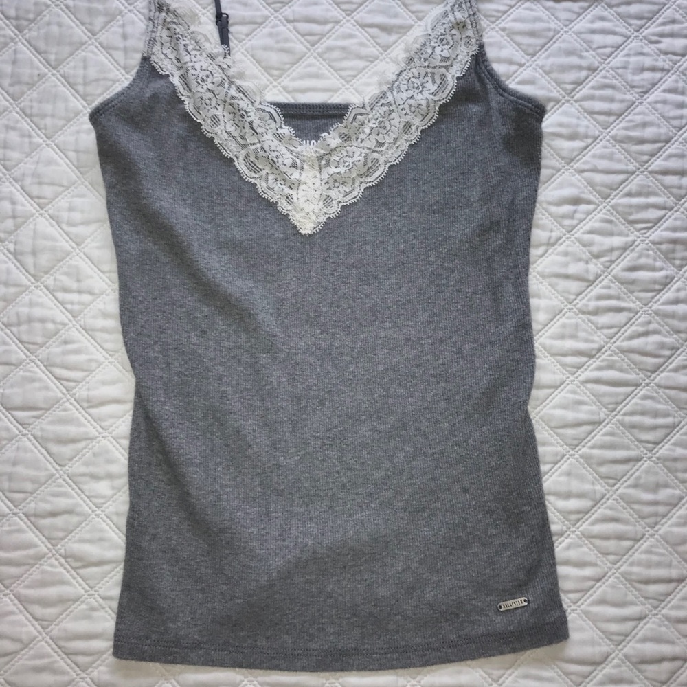 Hollister must have layering cami